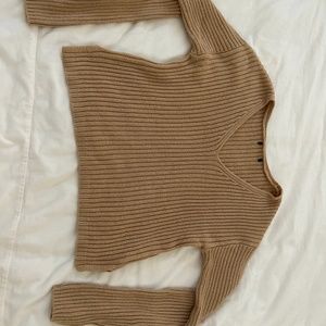 cropped v neck sweater
